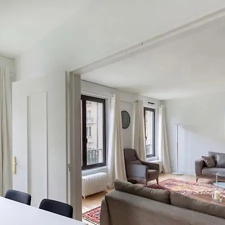 Apartment Spacious 3br - Sleeps 10 - Trocadero Paris