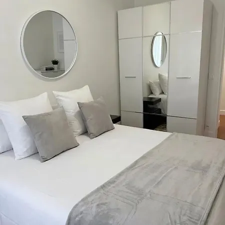 Apartment Spacious 3br - Sleeps 10 - Trocadero Paris