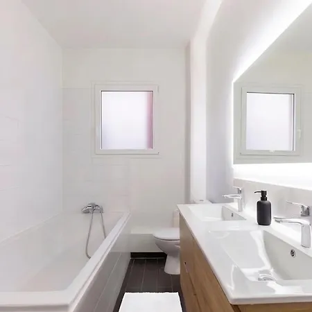 Spacious 3br - Sleeps 10 - Trocadero Paris