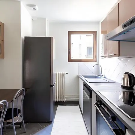Apartment Spacious 3br - Sleeps 10 - Trocadero Paris